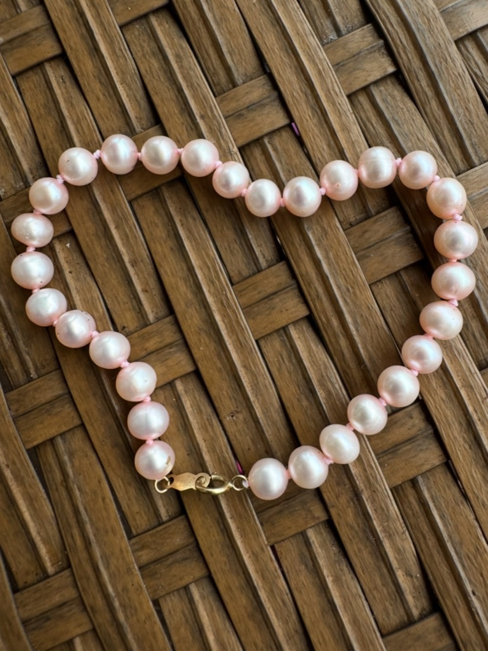Vintage Hawaii solid 10k gold genuine pink pearl bracelet